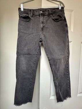 GAP Girlfriend Mid Rise Jeans 30 Petite Gray Washed Raw Hem Straight Crop